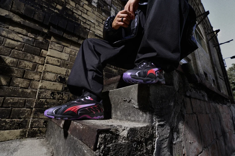 DUTCH FOOTBALL STAR XAVI SIMONS LACES UP THE ARCHIVE-INSPIRED PUMA